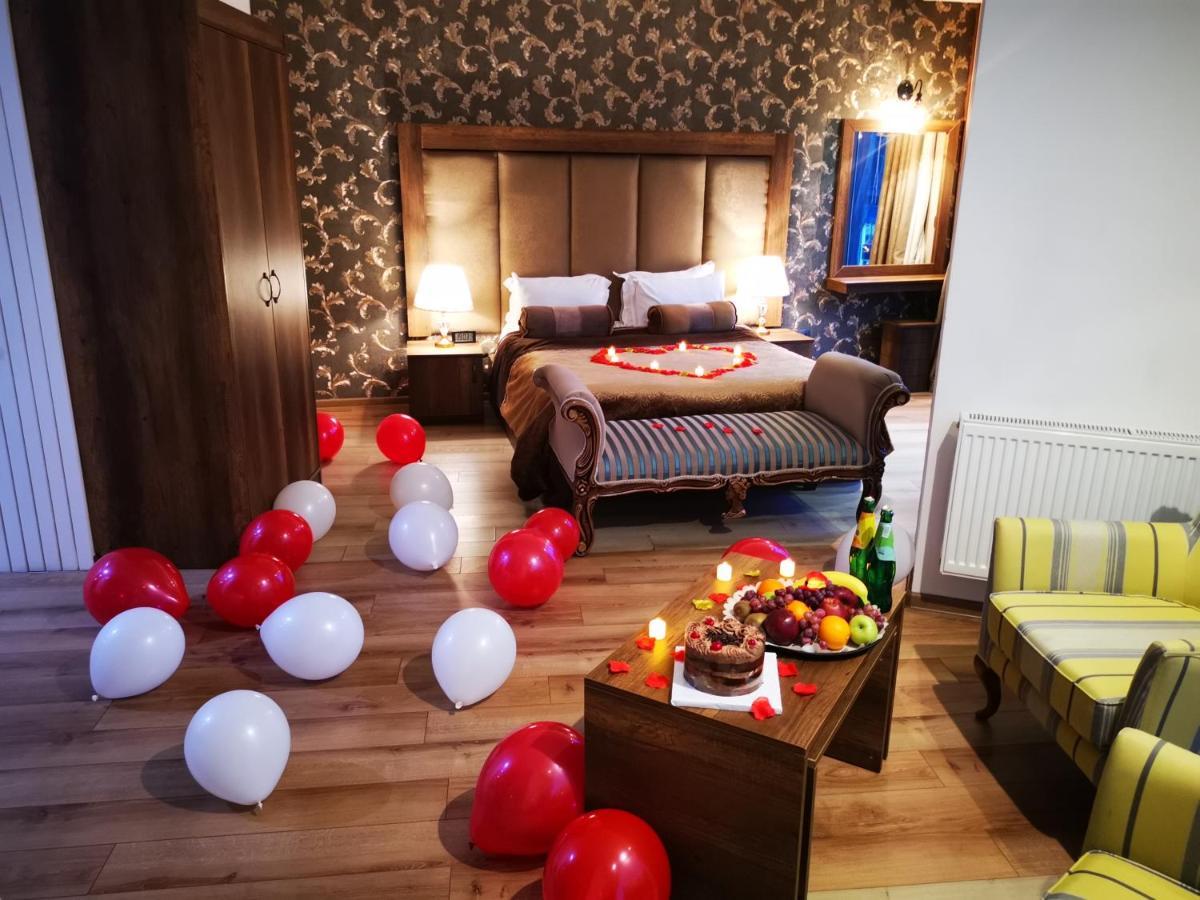 Green Queen Hotel Tbilisi Ngoại thất bức ảnh