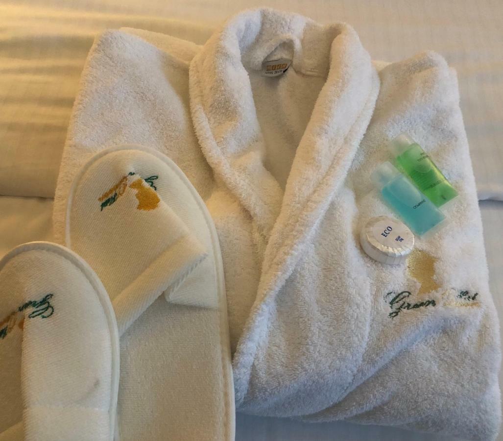 Green Queen Hotel Tbilisi Ngoại thất bức ảnh