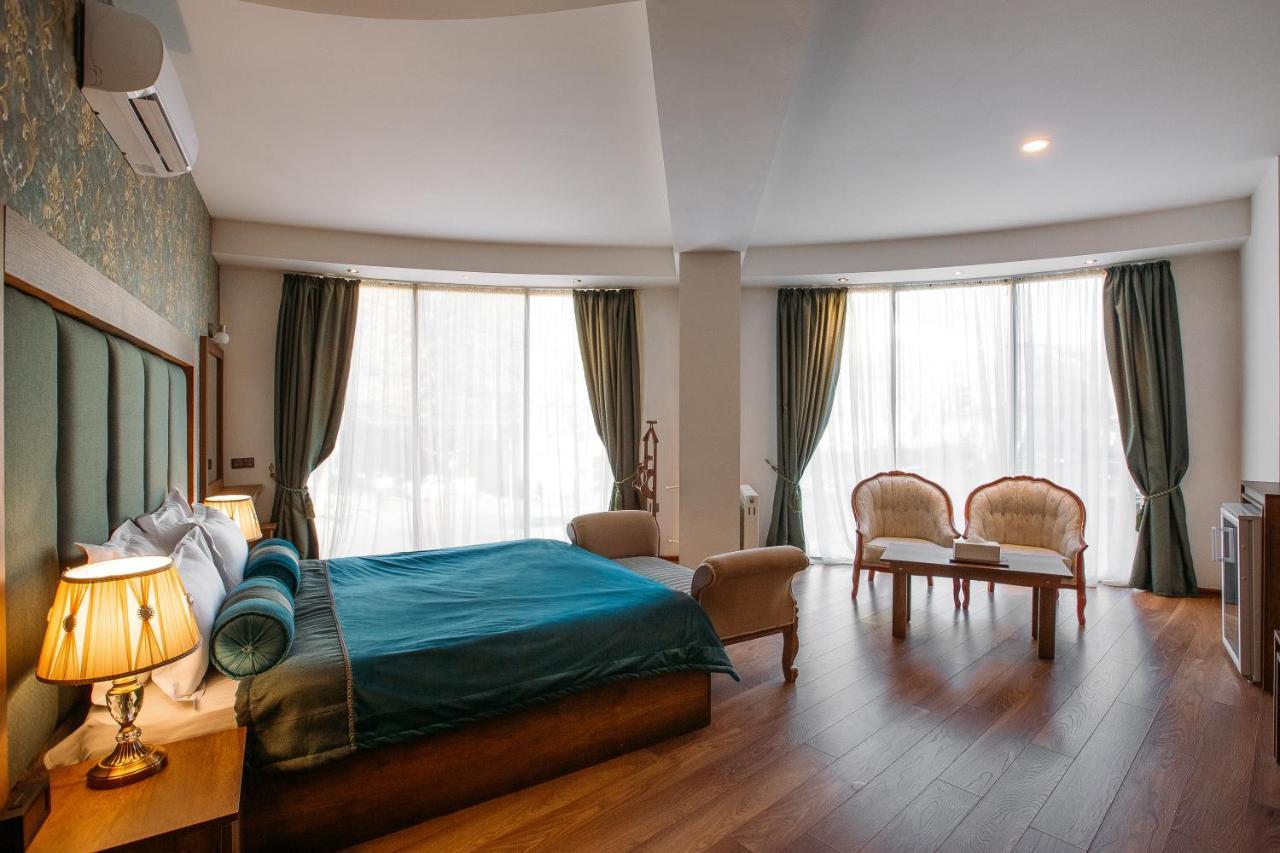 Green Queen Hotel Tbilisi Ngoại thất bức ảnh