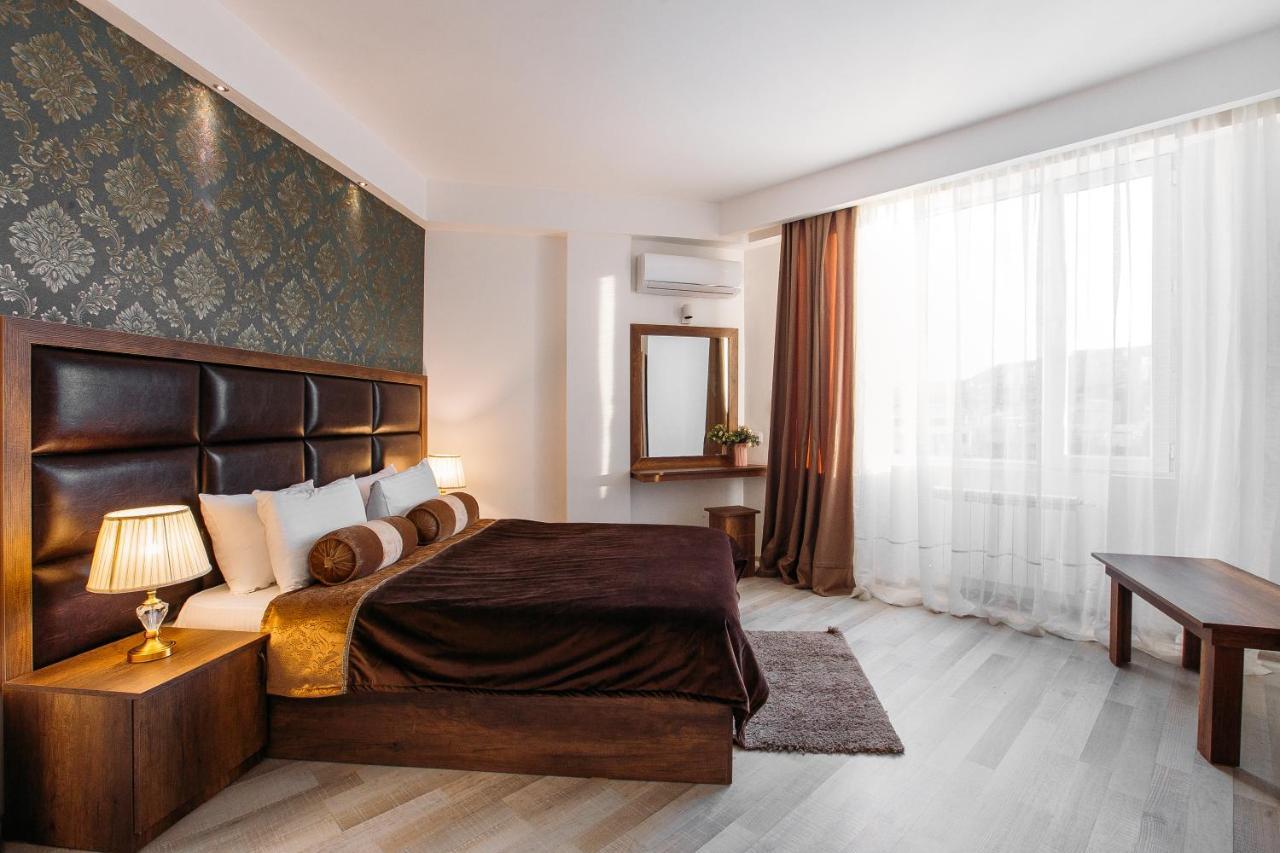 Green Queen Hotel Tbilisi Ngoại thất bức ảnh