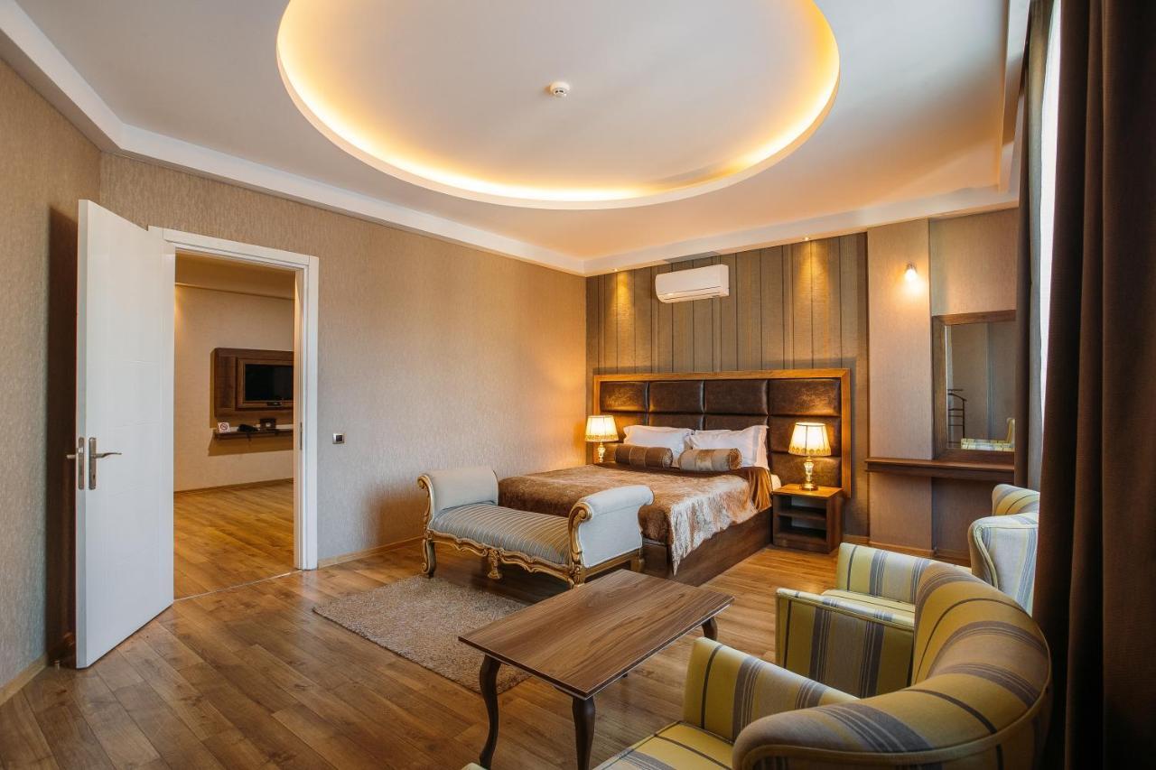 Green Queen Hotel Tbilisi Ngoại thất bức ảnh